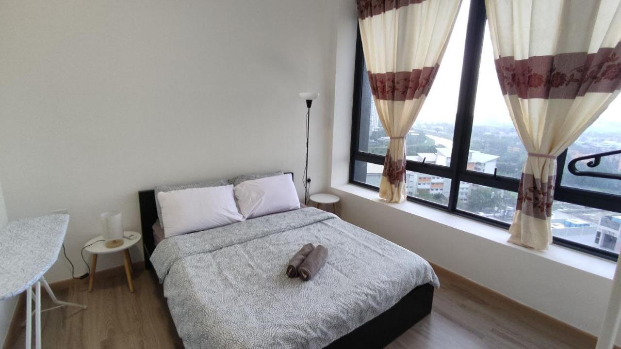 Comfort Bedroom @ Aera Residence 八打灵再也 外观 照片